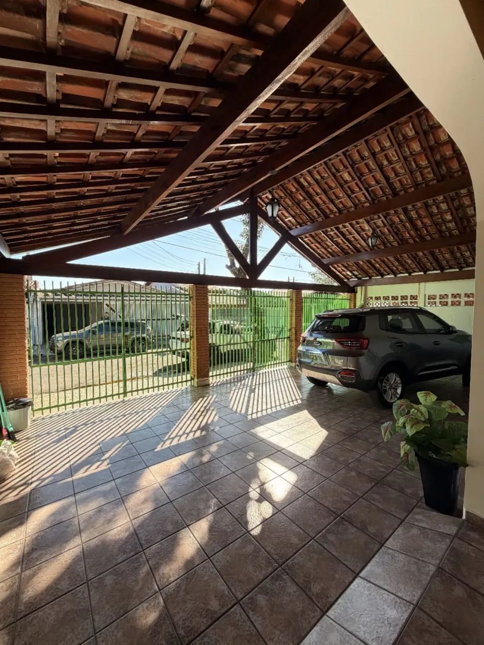 Casa - Bosque dos Eucaliptos - 3 Dormitórios com Edícula - 250m². - Foto 4