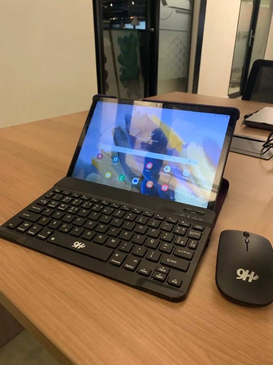 Tablet Samsung A8 em perfeito estado