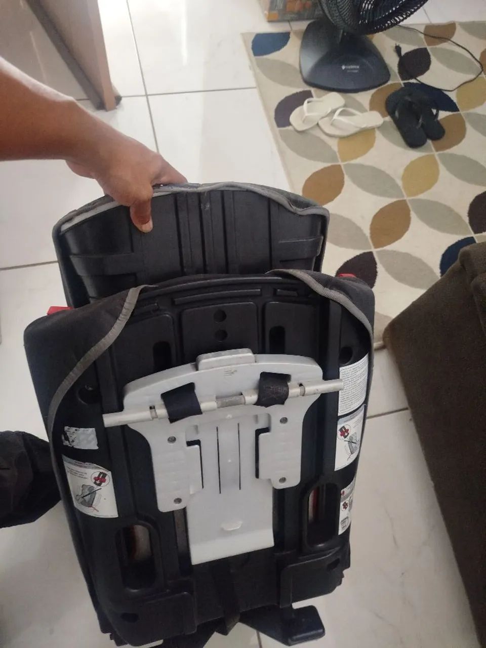 Cadeirinha infantil ótimo estado de conservação  - Foto 3