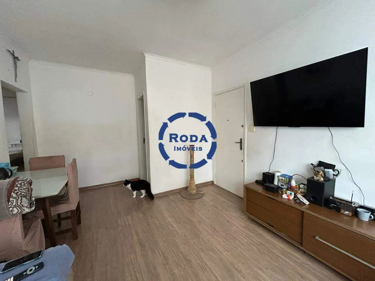 Apartamento com 100 m², 3 dormitórios e vaga no Embaré - Foto 3
