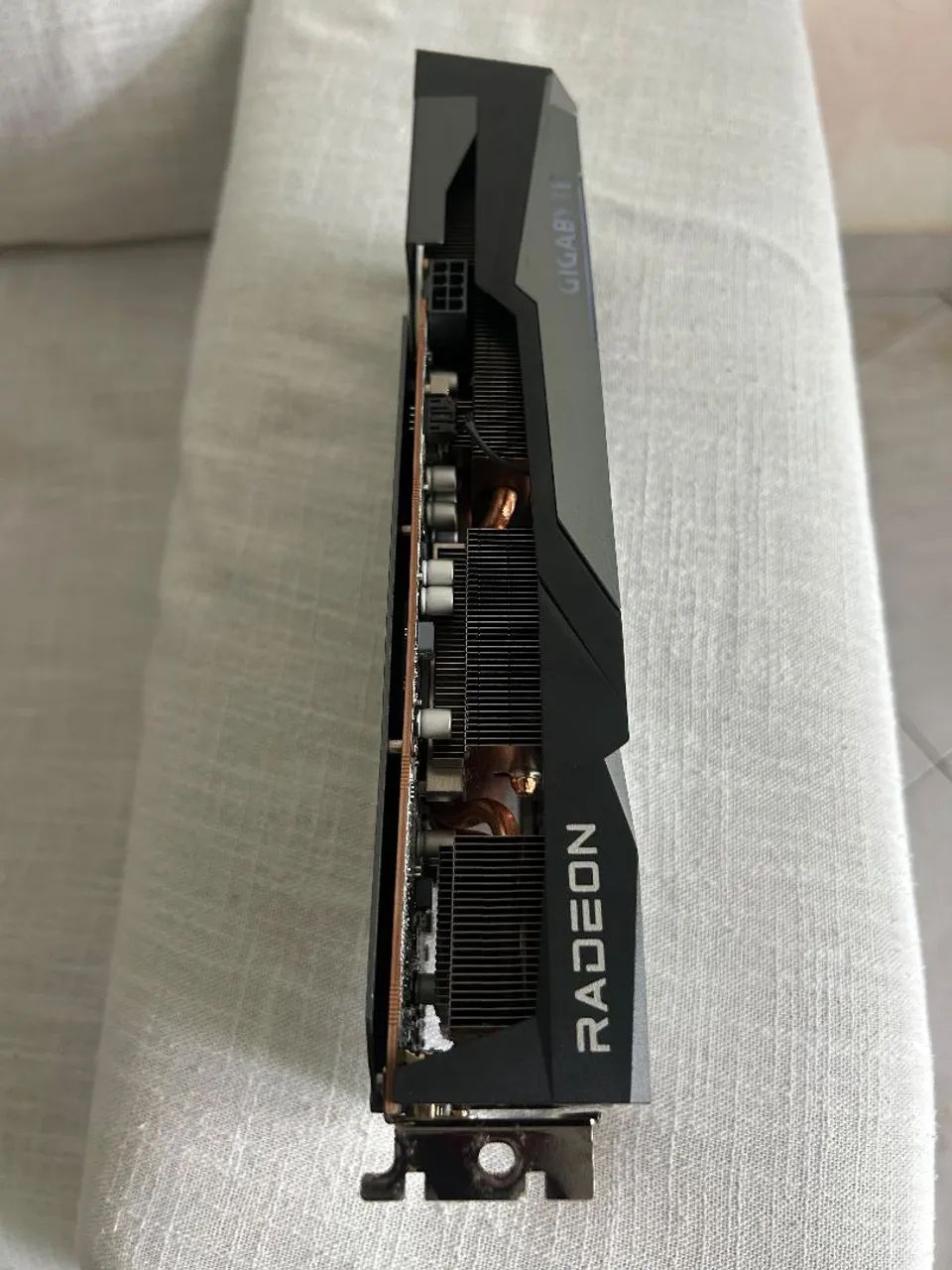 Placa de vídeo RX7600 8Gb Gigabyte Triple Fan - Foto 5