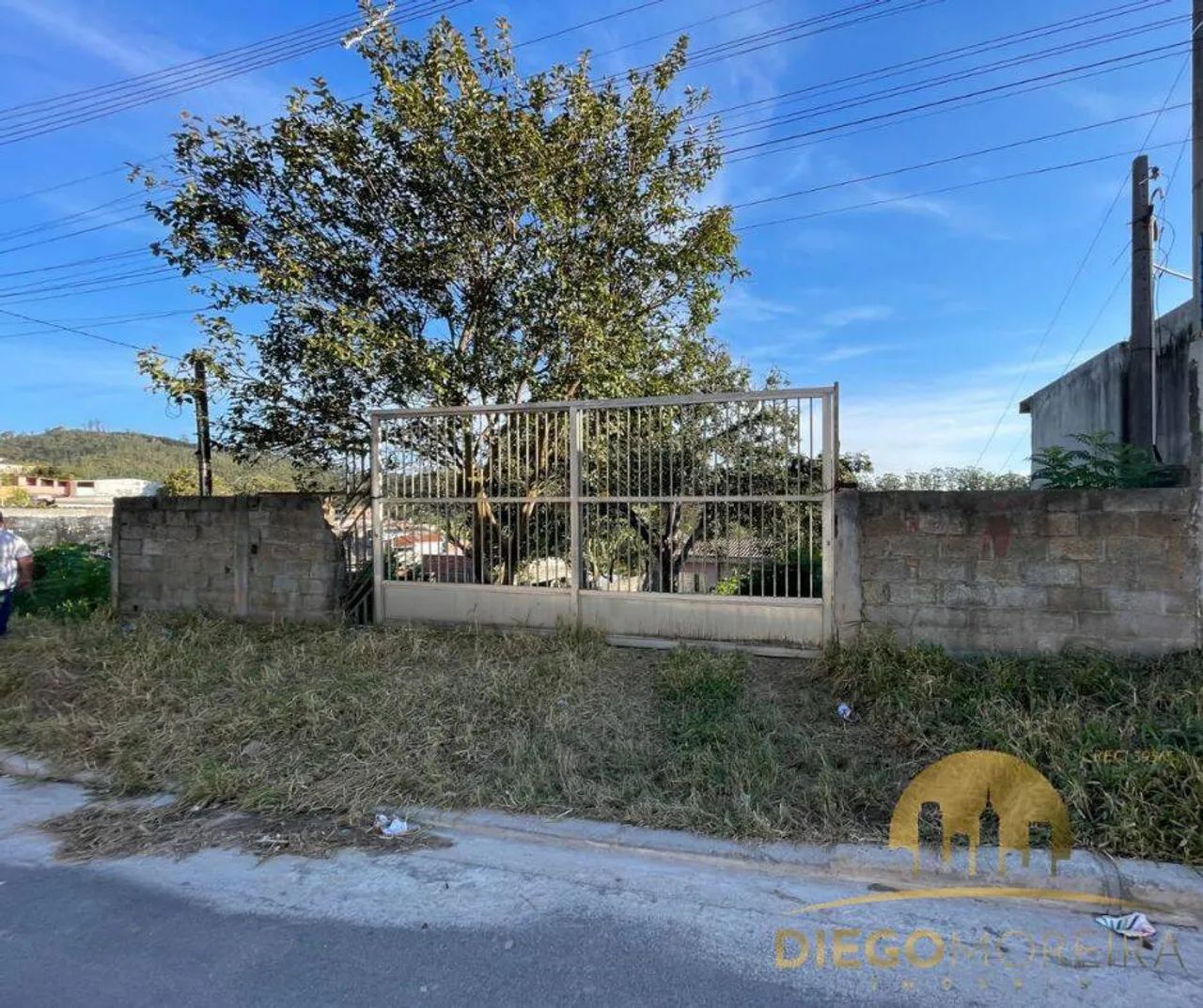 Casa Térrea com Terreno Amplo  300m²! - em Terra Preta - Foto 5