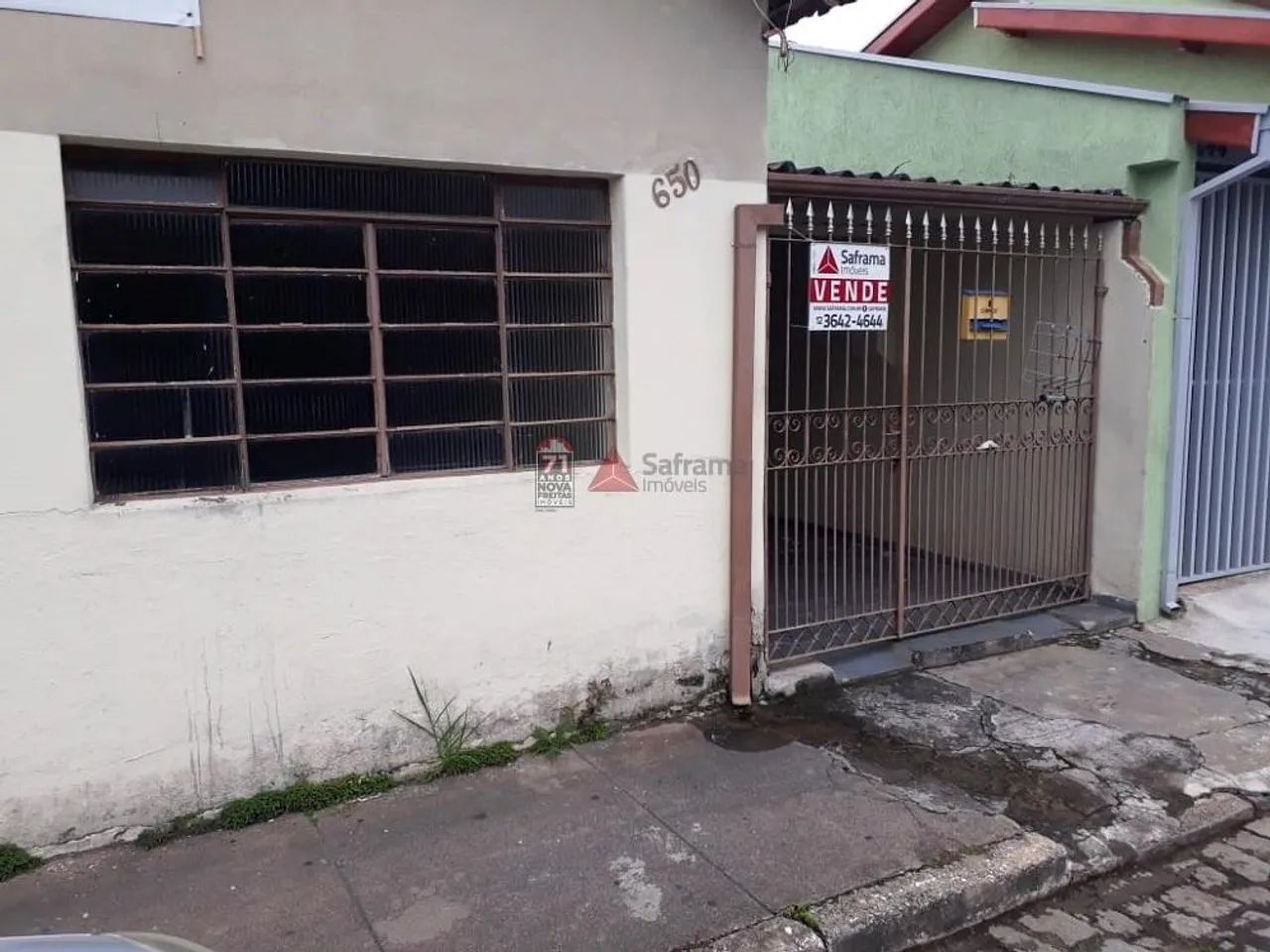 Casa Padrão em Pindamonhangaba