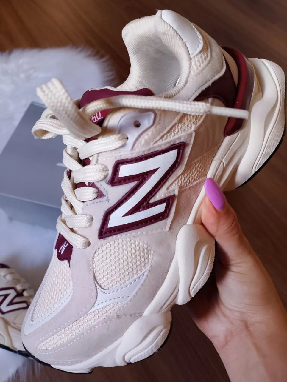 Tênis new balance branco vermelho  - Foto 2