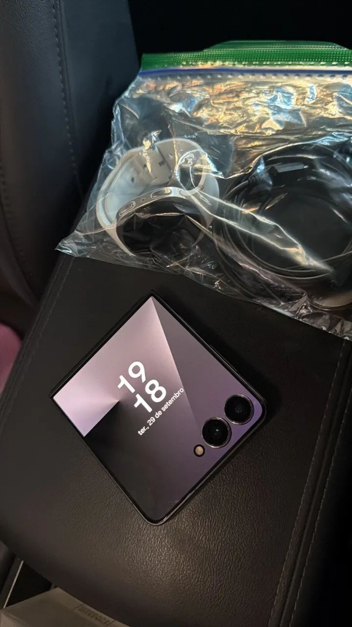 Z Flip 7 + Galaxy Watch 8 oportunidade  - Foto 2