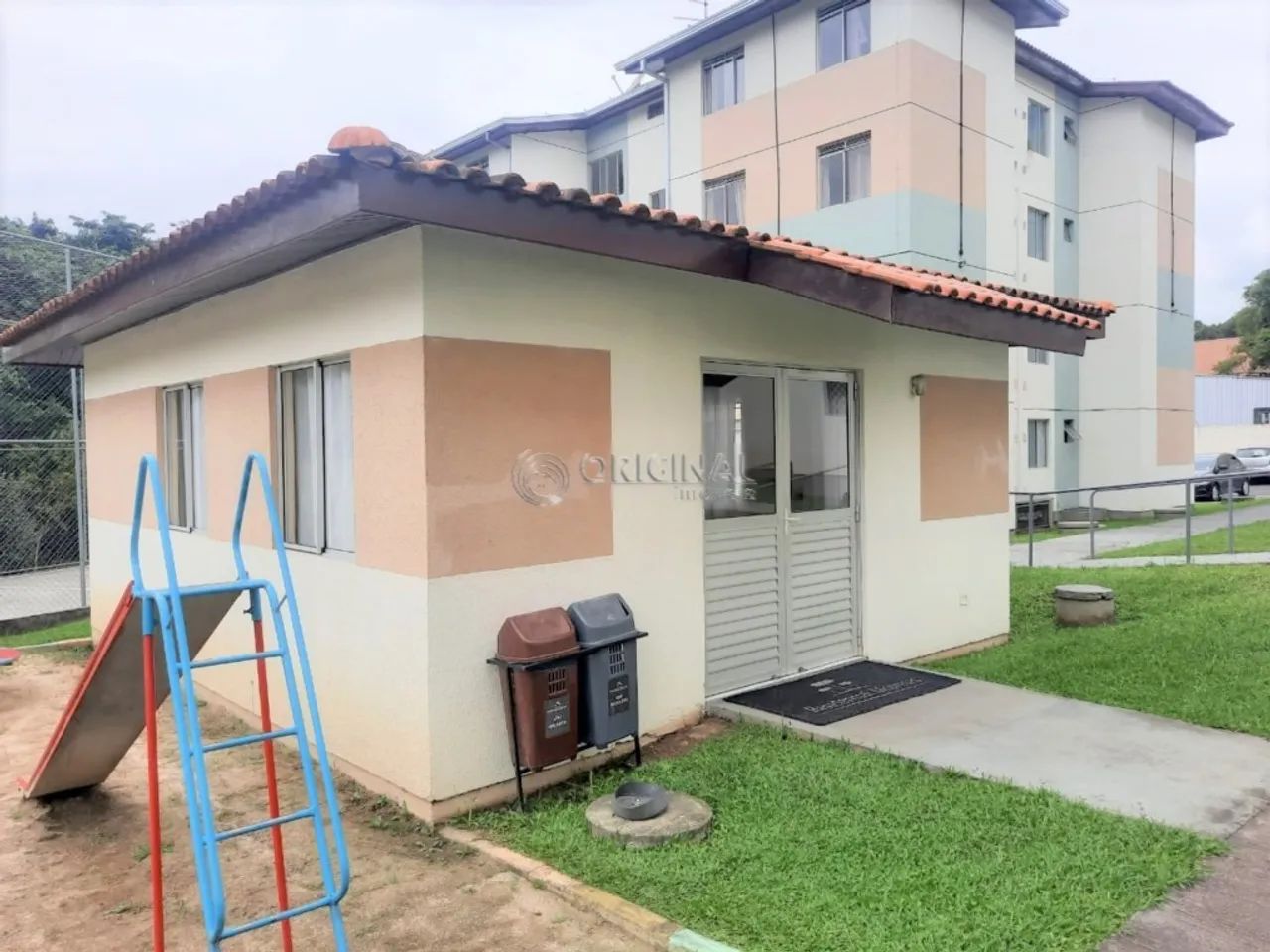 Apartamento com 2 dormitórios - Foto 2