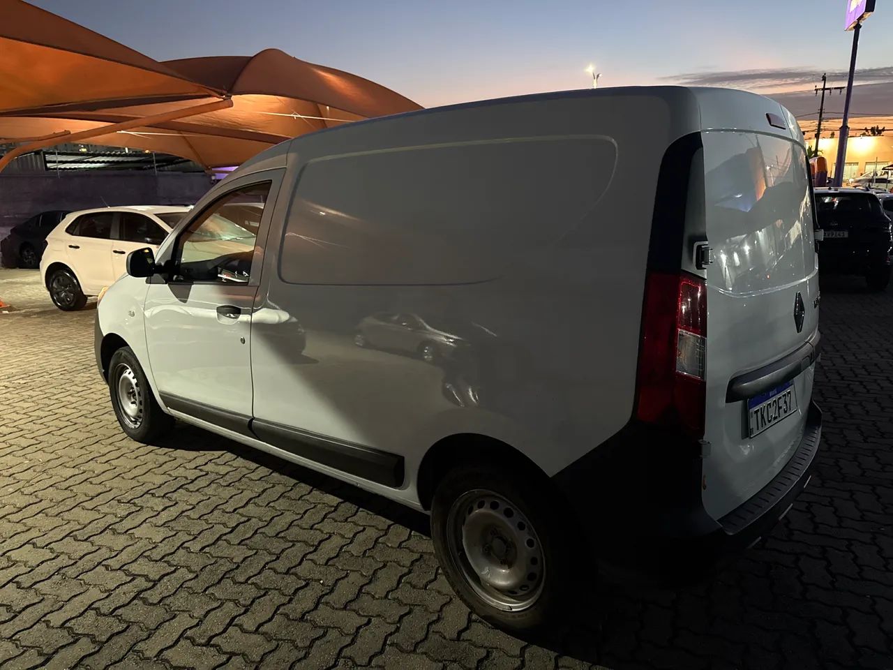 Renault Kangoo Advanced 1.6 16V Flex Mec. 2025 - Foto 5