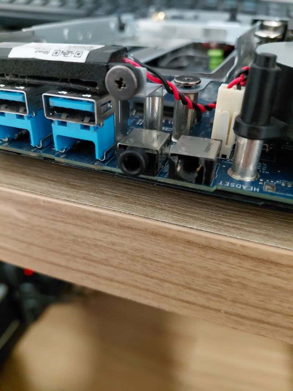 Mini pc positivo c6300 (para retirada de peças) - Foto 4