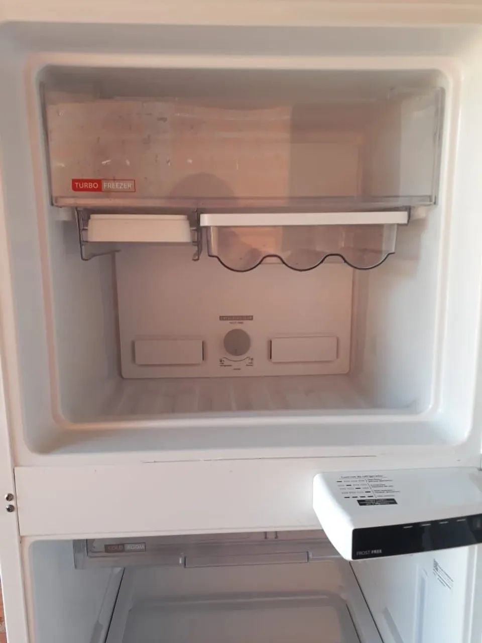 Vendo uma geladeira  - Foto 5