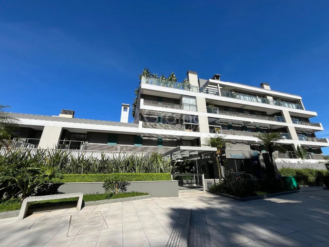 Apartamento com 2 quartos no Cacupé