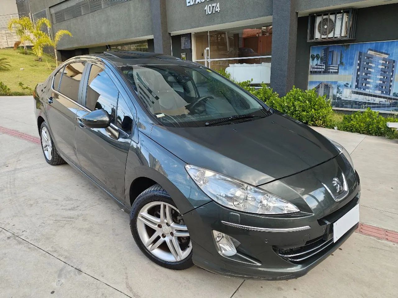 Peugeot 408 408 Sedan Griffe 1.6 Turbo 16V 4p Aut. 2013