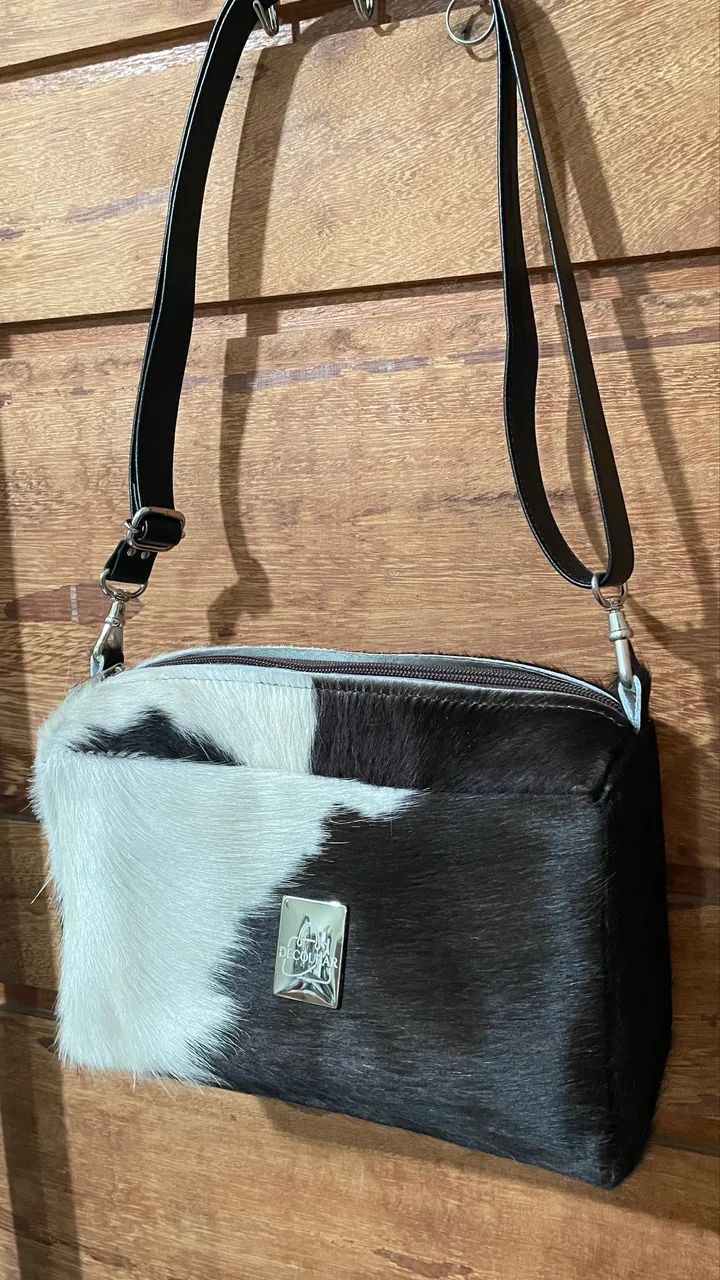 Bolsa de couro com pelo café malhado  - Foto 2