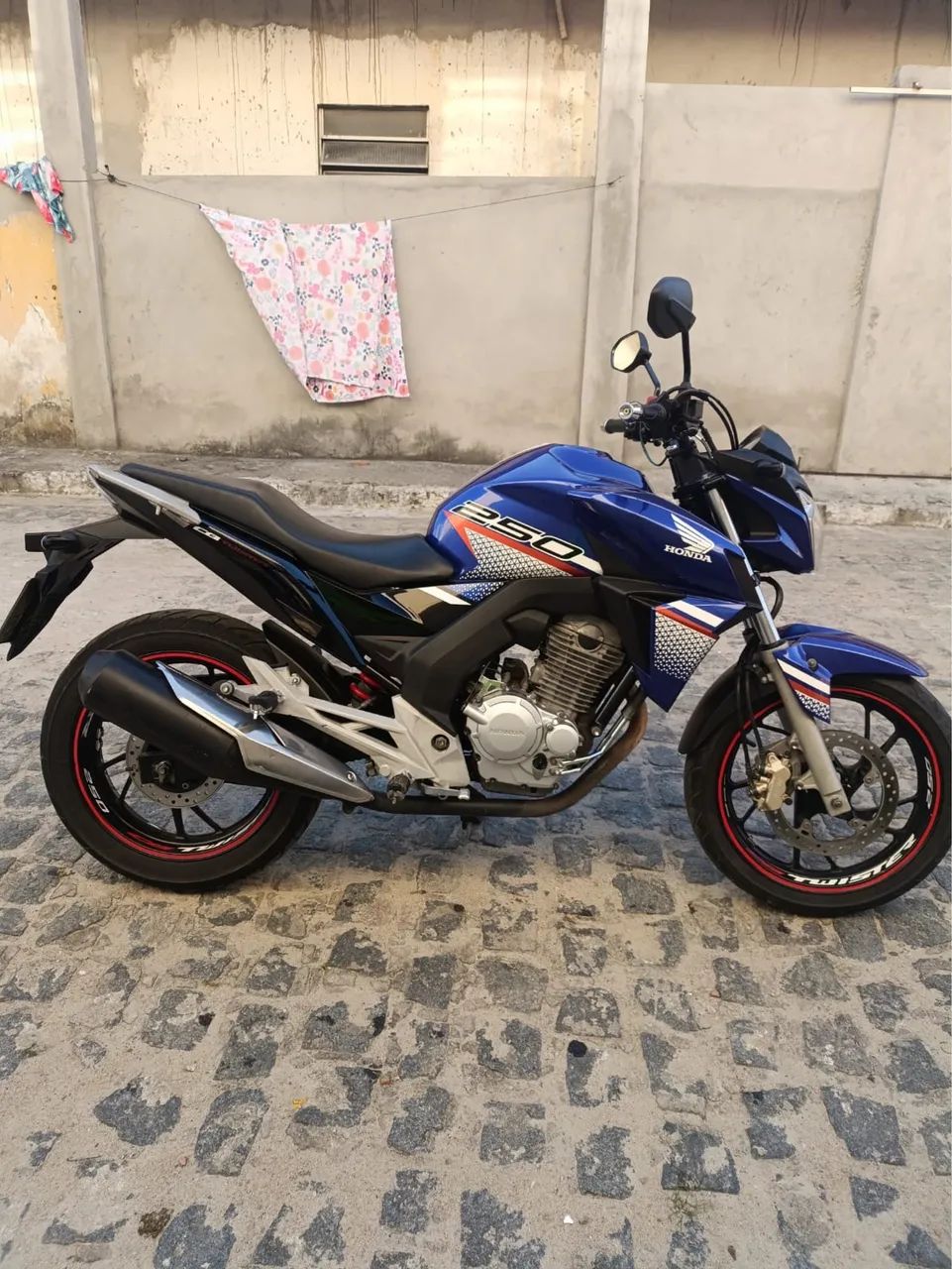 CB twister 250Cc  - Foto 2