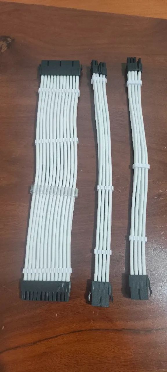 Cabos Sleeved Teucer - Branco