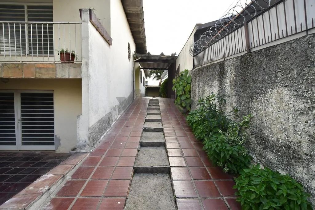 Casa à venda em Campinas, Jardim Leonor, com 3 quartos, com 195 m² - Foto 3