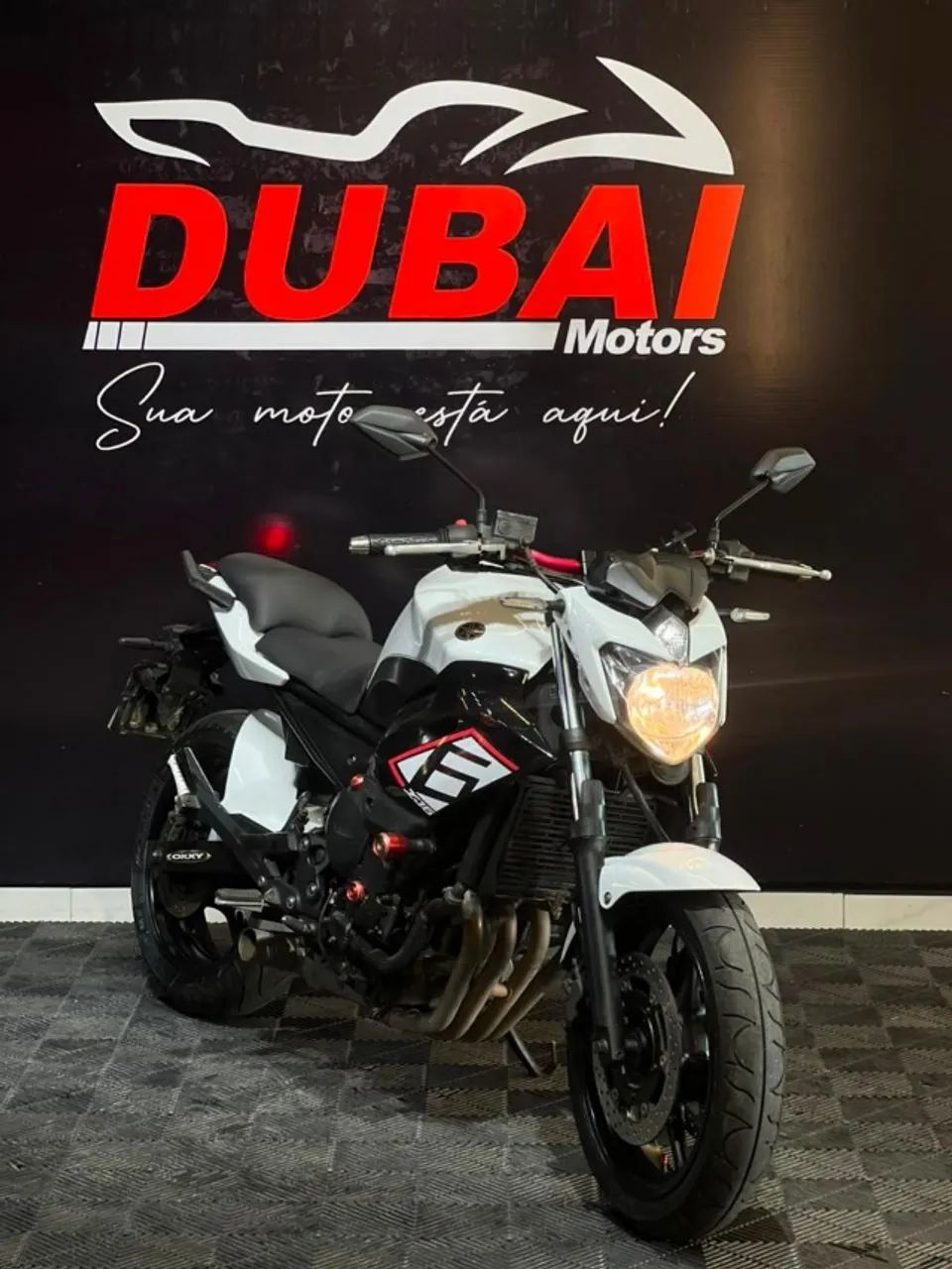 YAMAHA XJ6N 2015 