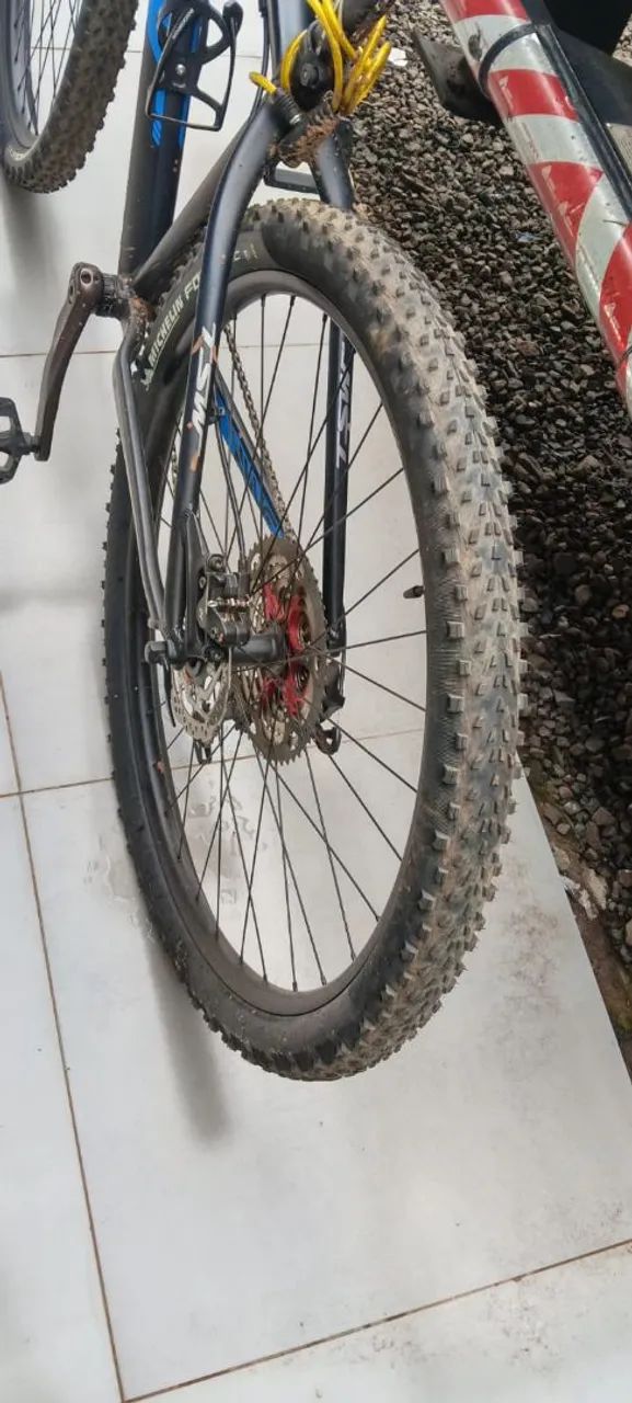Bicicleta extremamente nova ,venda