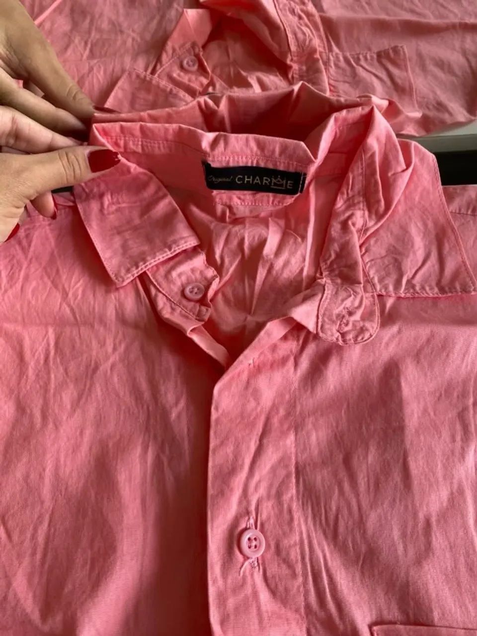 Blusa rosa de botão  - Foto 4