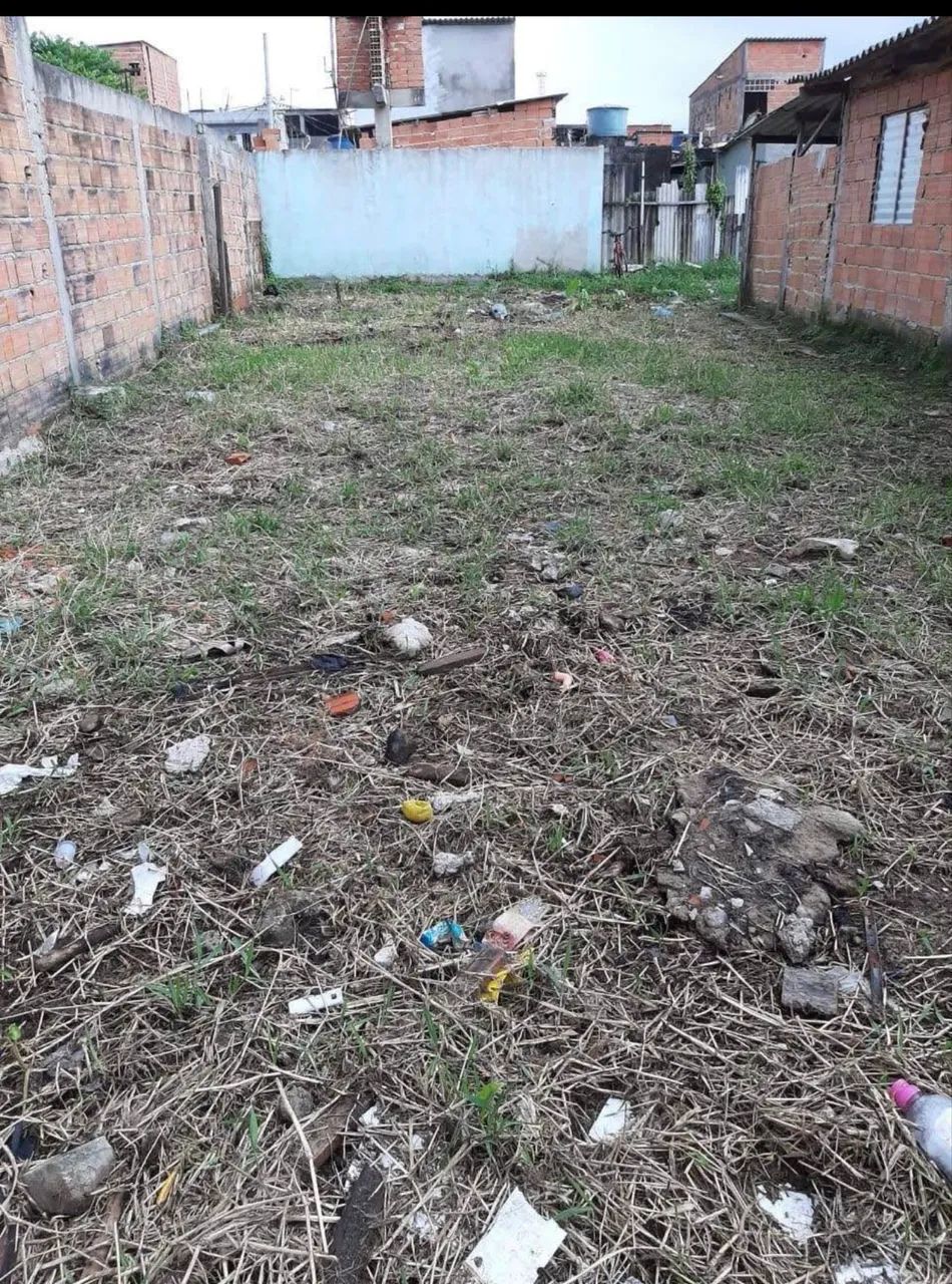 Vende-Se Terreno 