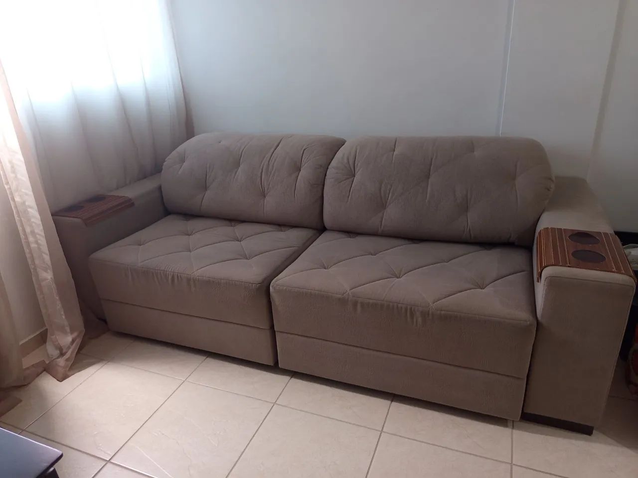 Vendo sofá retrátil Essencial 