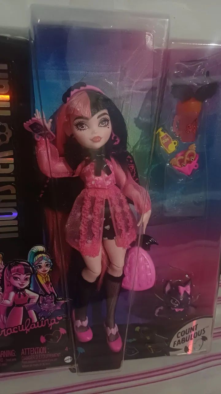 Draculaura básica G3 na caixa! - Foto 3