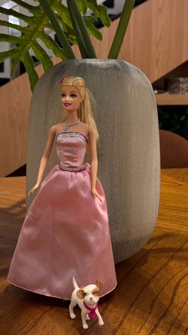 Boneca Barbie Moda E Magia Mattel (2010) - Funcionando! - Foto 3