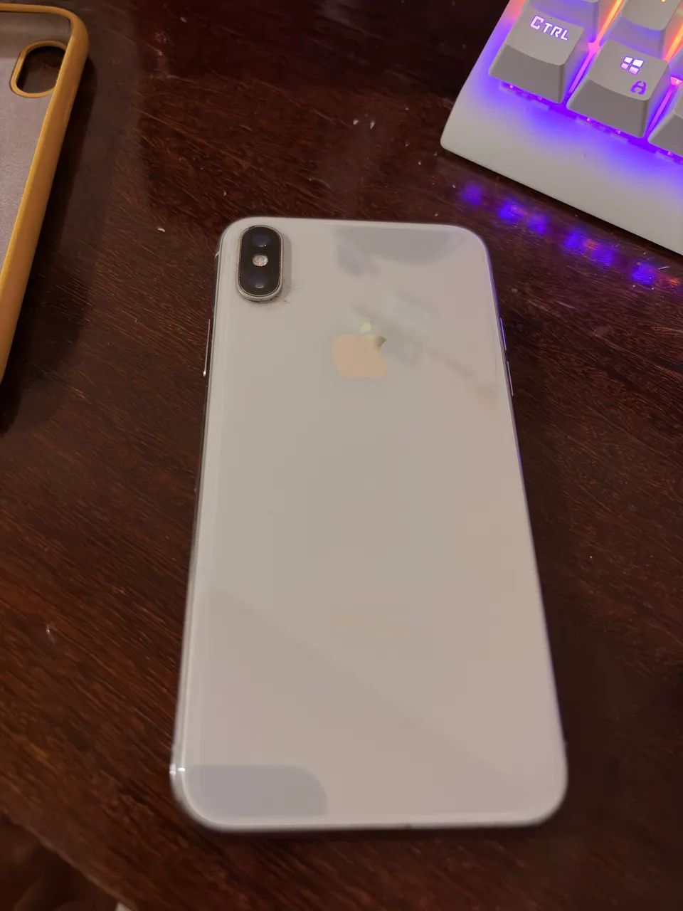 iPhone X 64gb branco - Celulares e Smartphones - Florestal