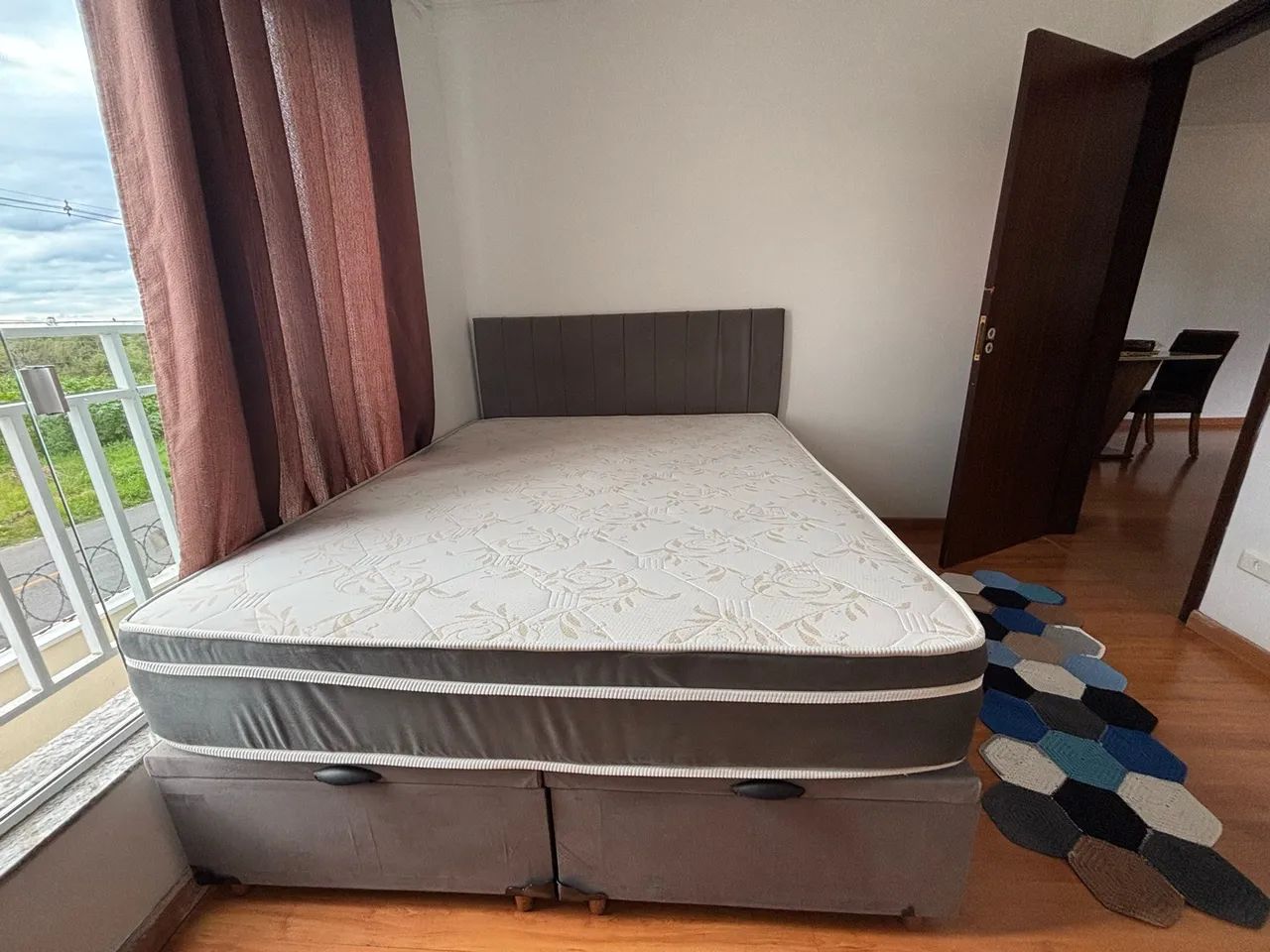 CAMA BOX QUEEN BASE BAÚ + CABECEIRA - Foto 3