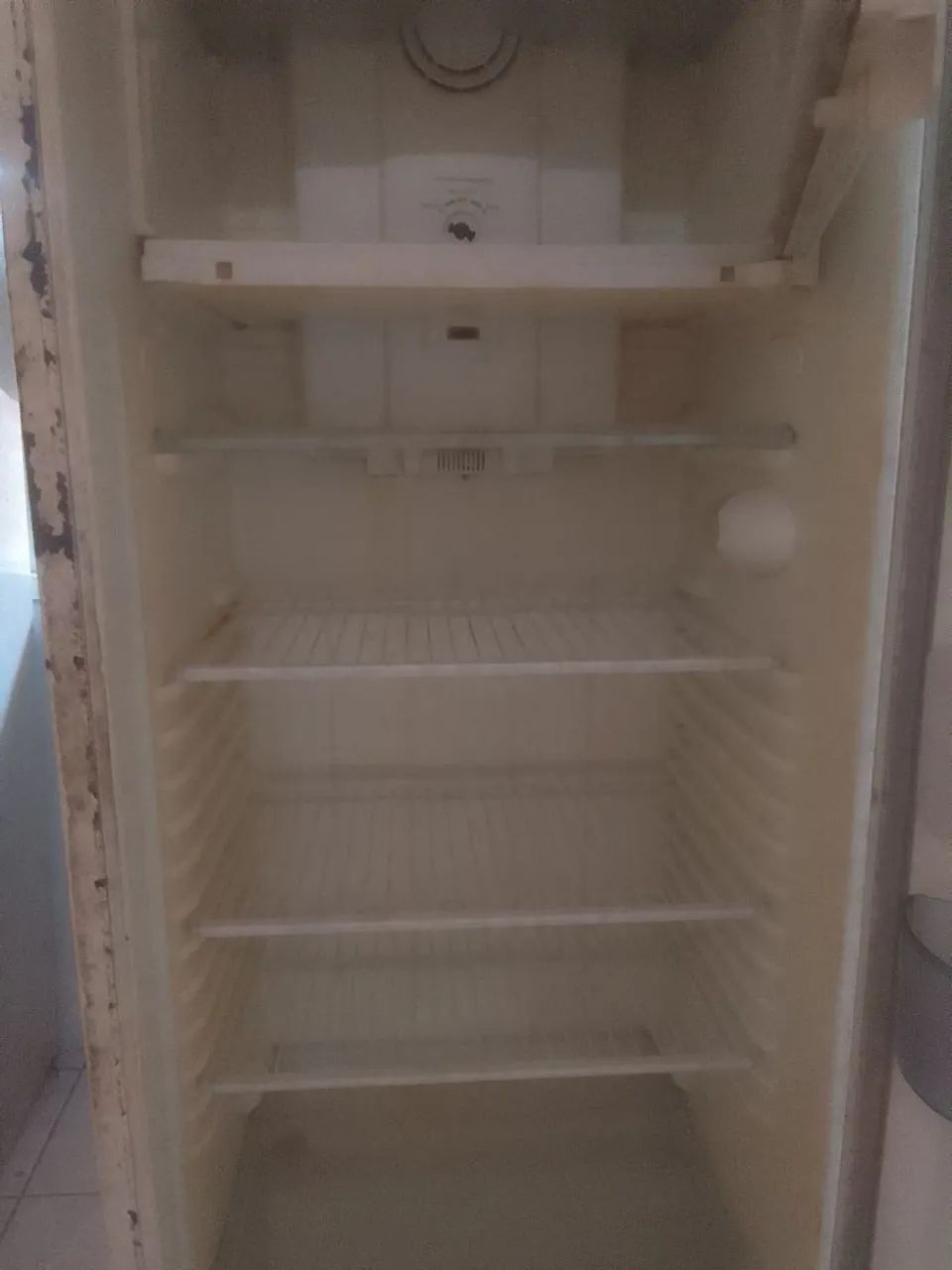 Geladeira usada boa $350