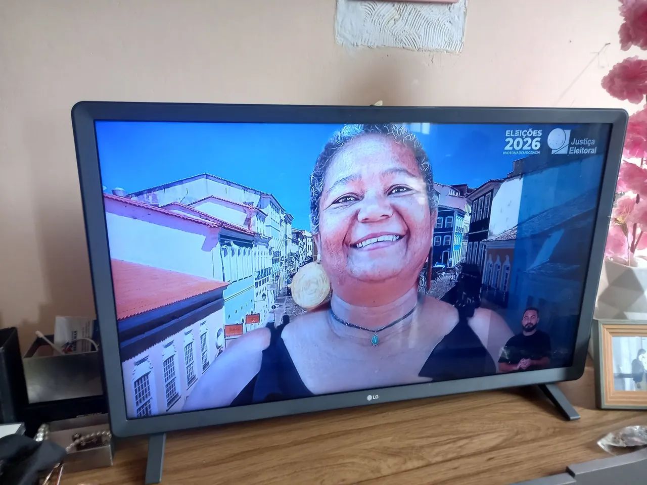 Televisão de 42 polegadas - Foto 2