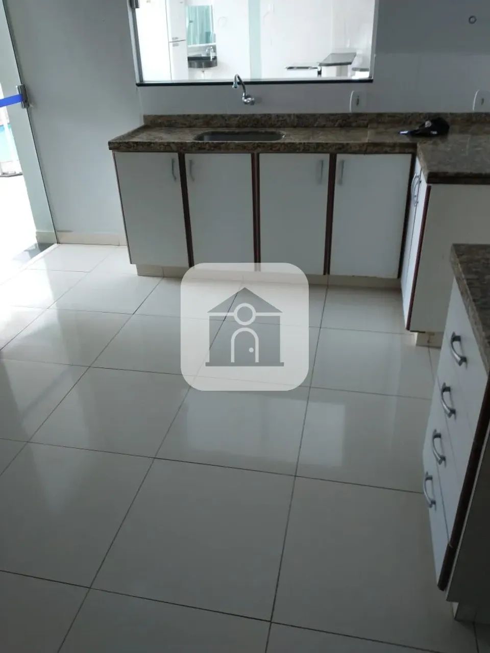 OTIMA CASA 3 QUARTOS PARA VENDA BAIRRO FATIMA - Foto 5