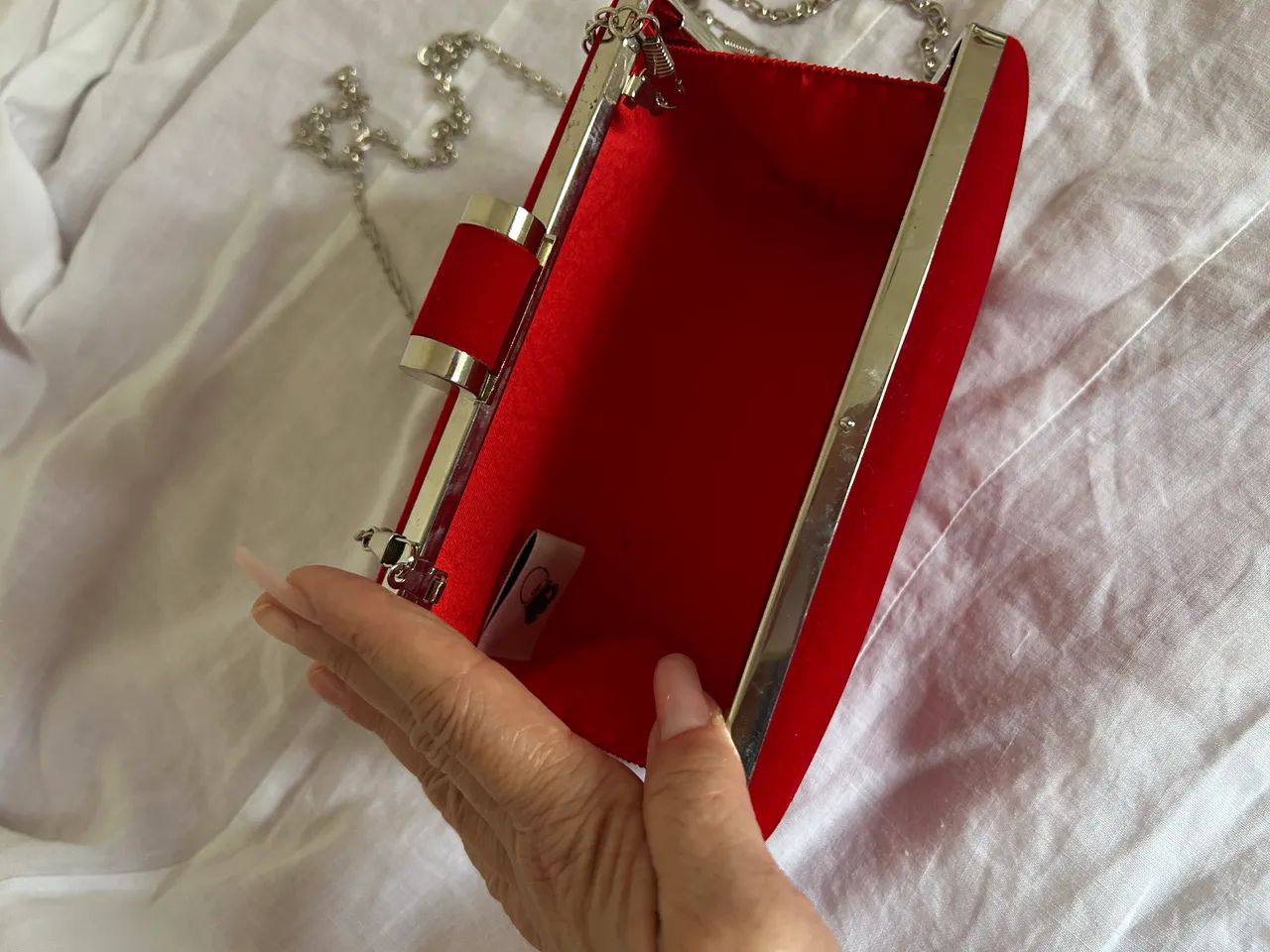 Bolsa clutch com acabamento em veludo - Foto 3