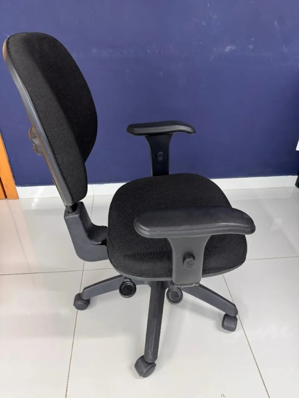 CADEIRAS ERGONÔMICAS COM BRAÇO - LOTE 20 UNIDADES - DESCONTOS PROGRESSIVOS