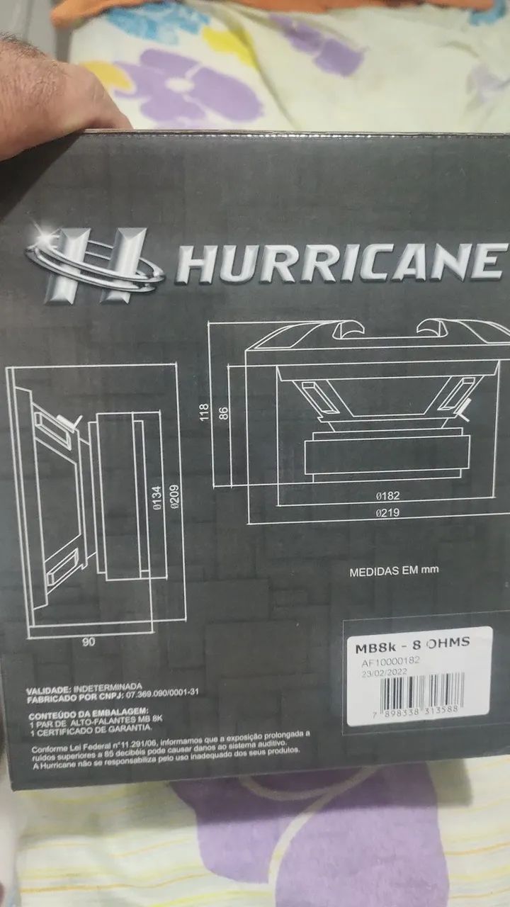 Vendo um par de alto- falantes de oito polegadas. - Foto 2