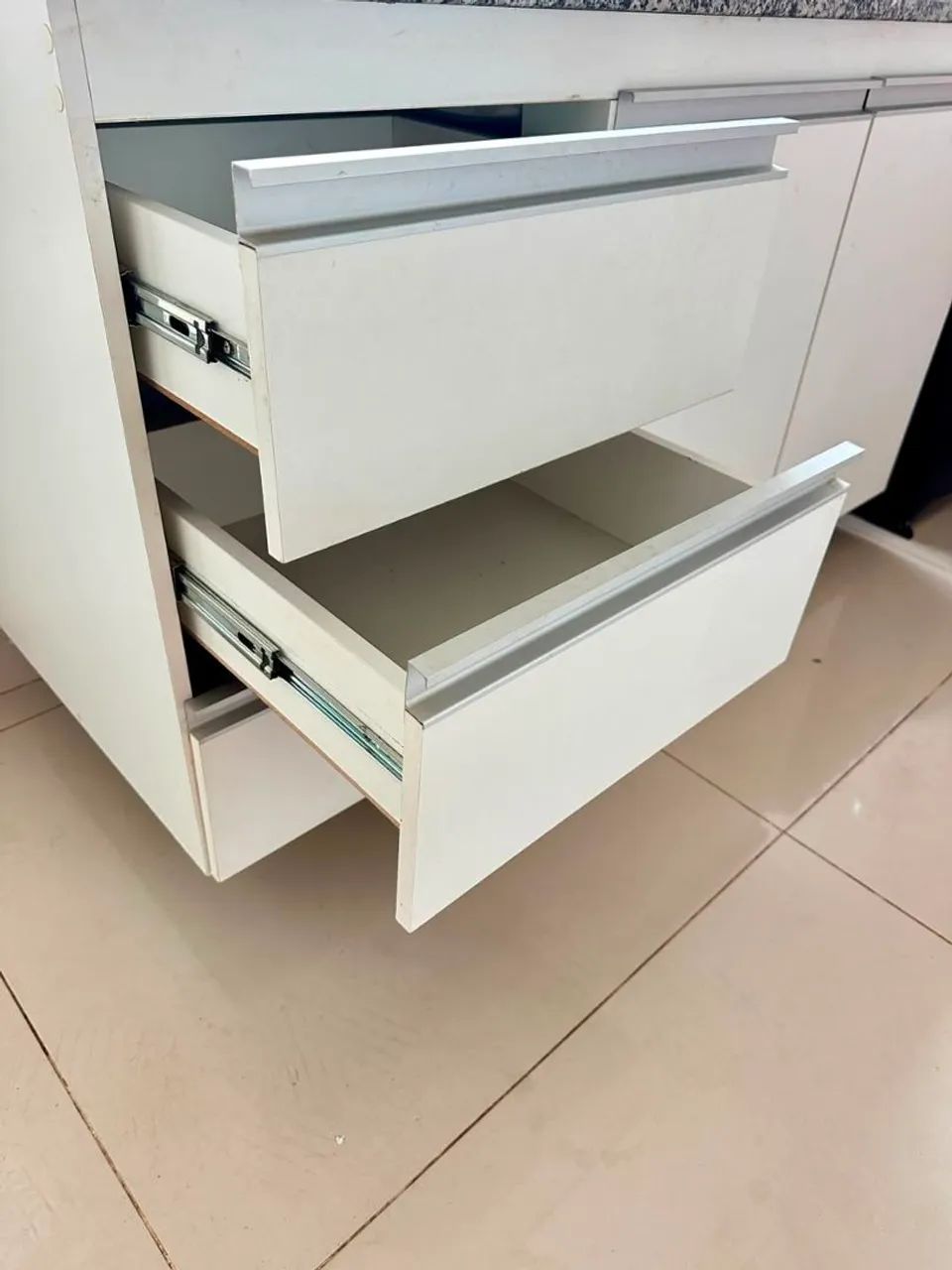 Armário de pia