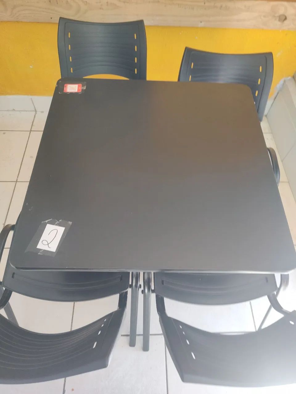 Mesa com cadeiras para bar, restaurante e lanchonete  - Foto 2