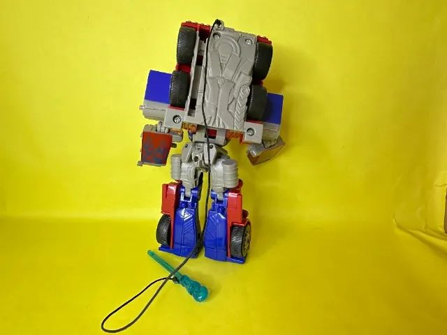 Optimus Prime Hasbro Transformers Fast Action Battlers - Foto 2
