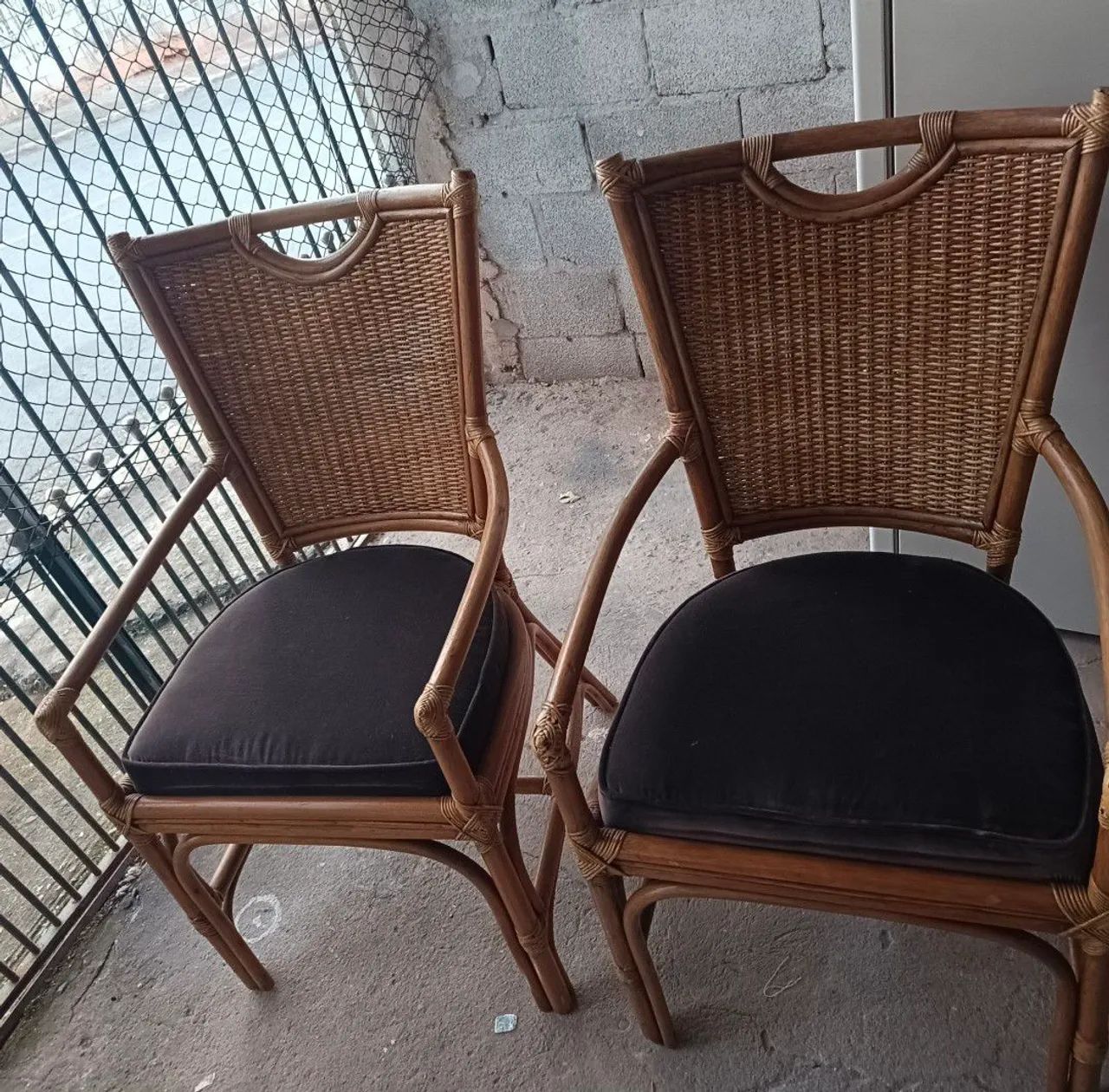 Duas poltronas
