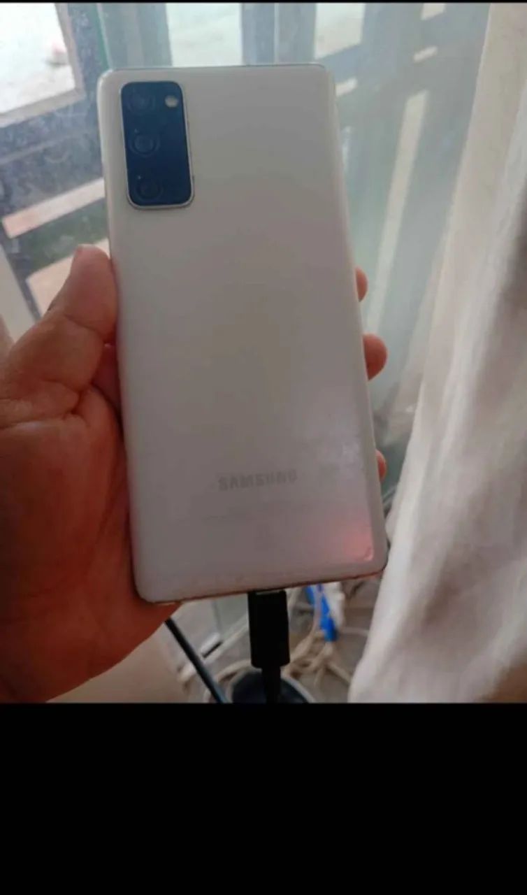 Celular S20 FE - Foto 2