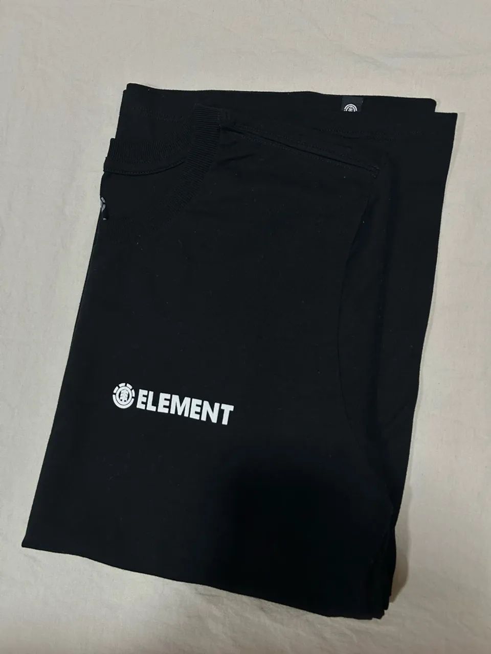 Camisa Preta Urban 70$ - Foto 2
