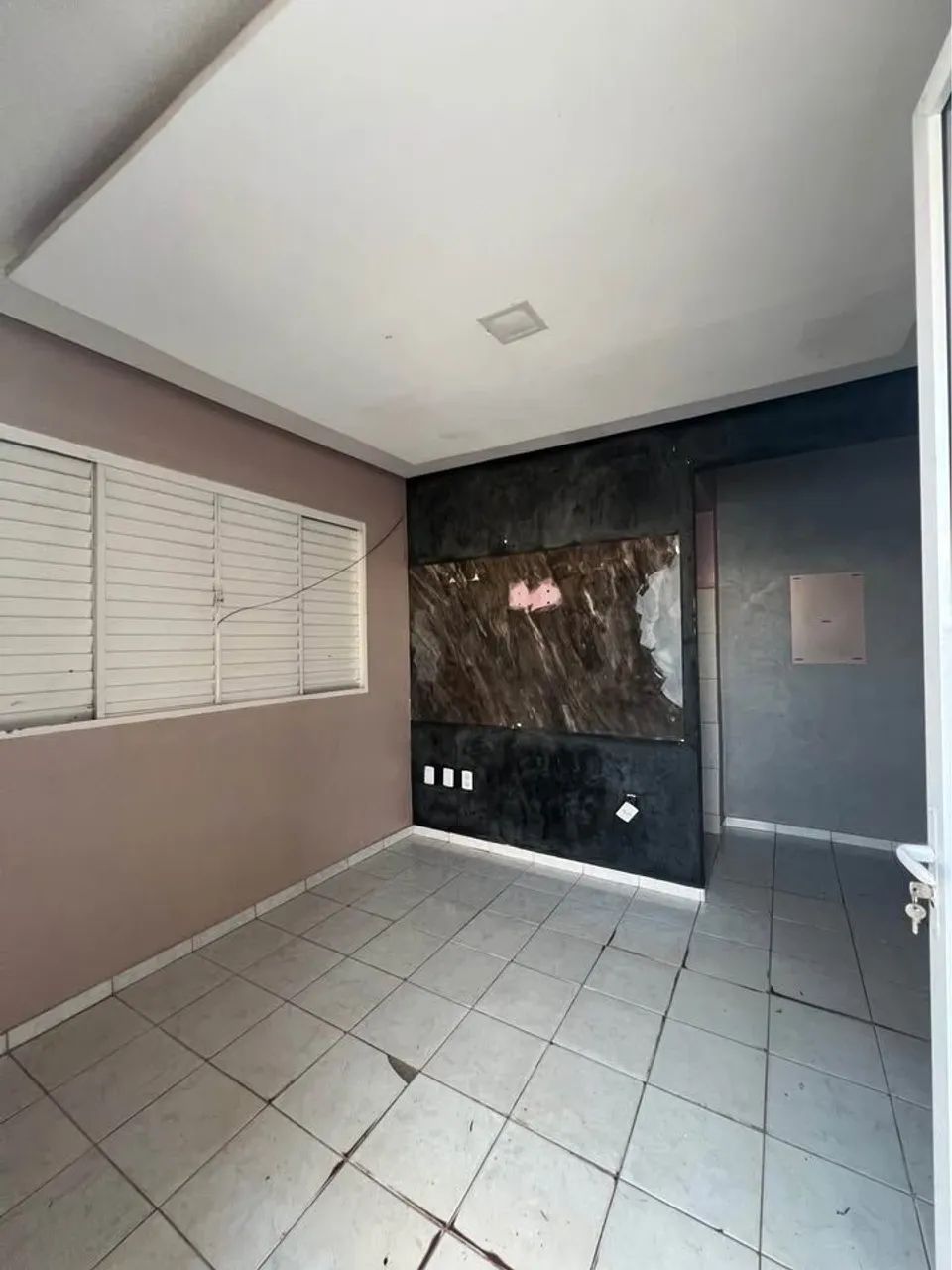 # CASA A VENDA  - Foto 3