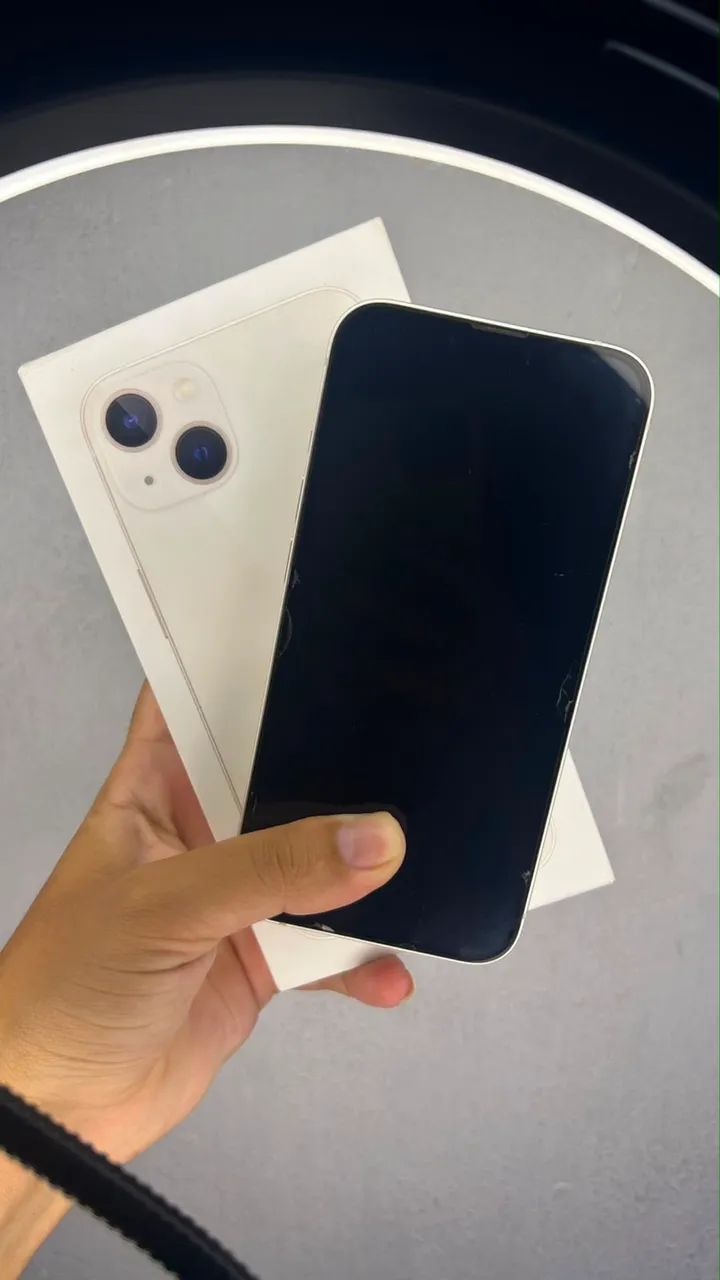 iPhone 13 