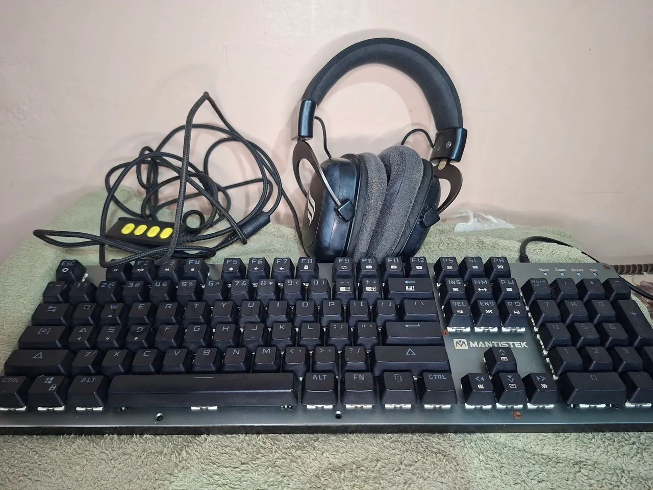 Teclado + Headset - Foto 2