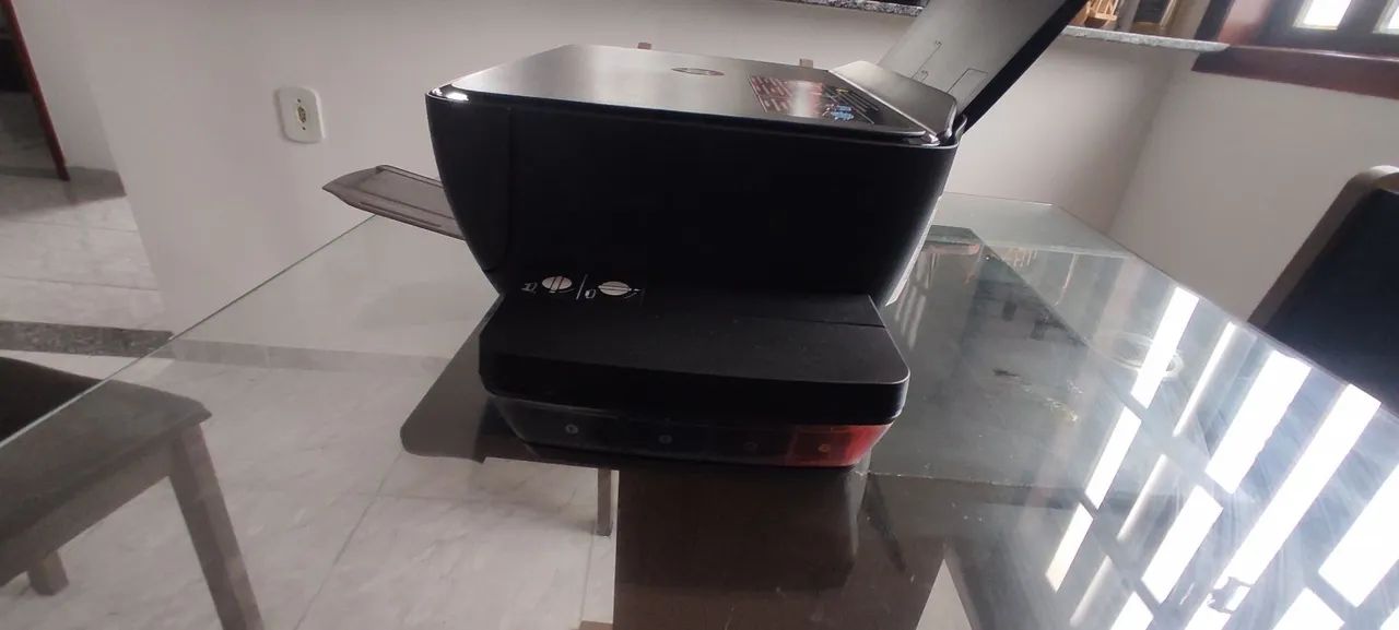 Vendo impressora ? ecotank Hp 5822 - Foto 3