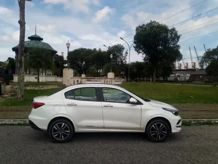 Aluguel de carro para Uber e 99