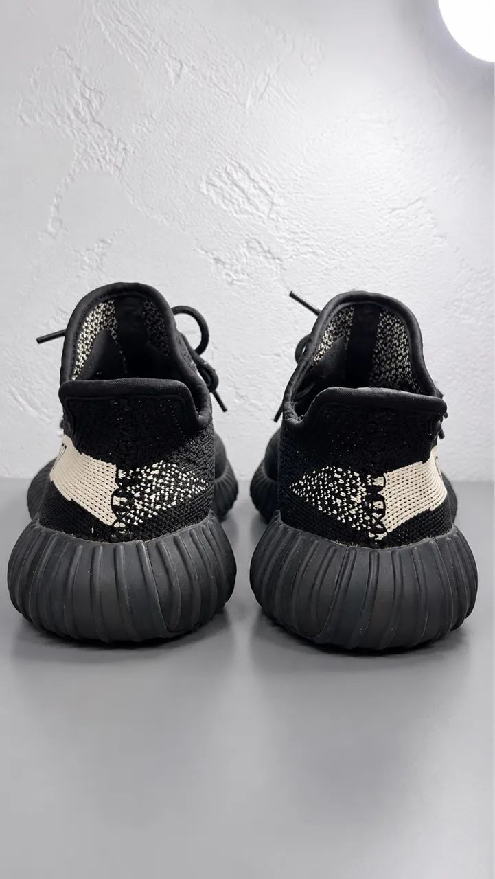 Tênis adidas yeezy boost  - Foto 2