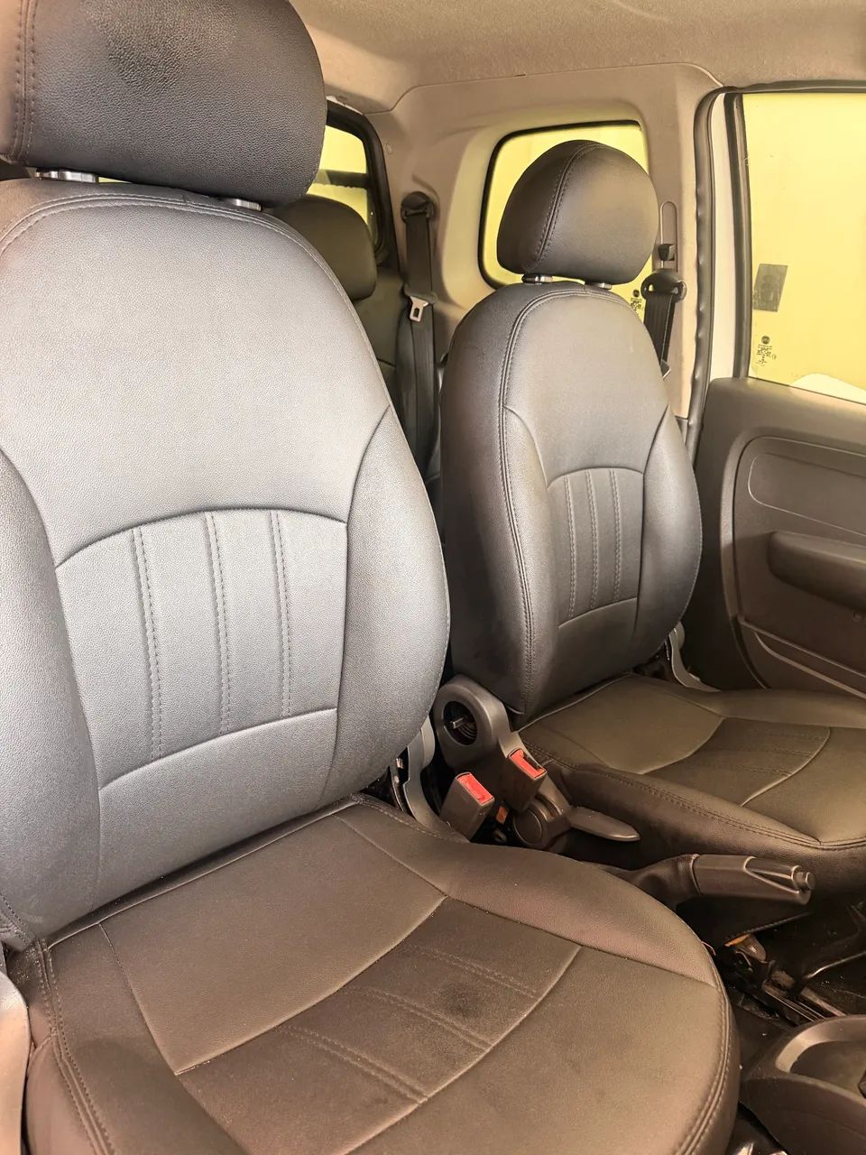 Fiat Strada Working Hard 1.4 Fire Flex 8V CD 2017 - Foto 3