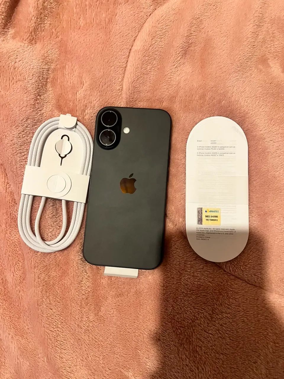 iPhone 16 512GB NOVO 1 ANO DE GARANTIA