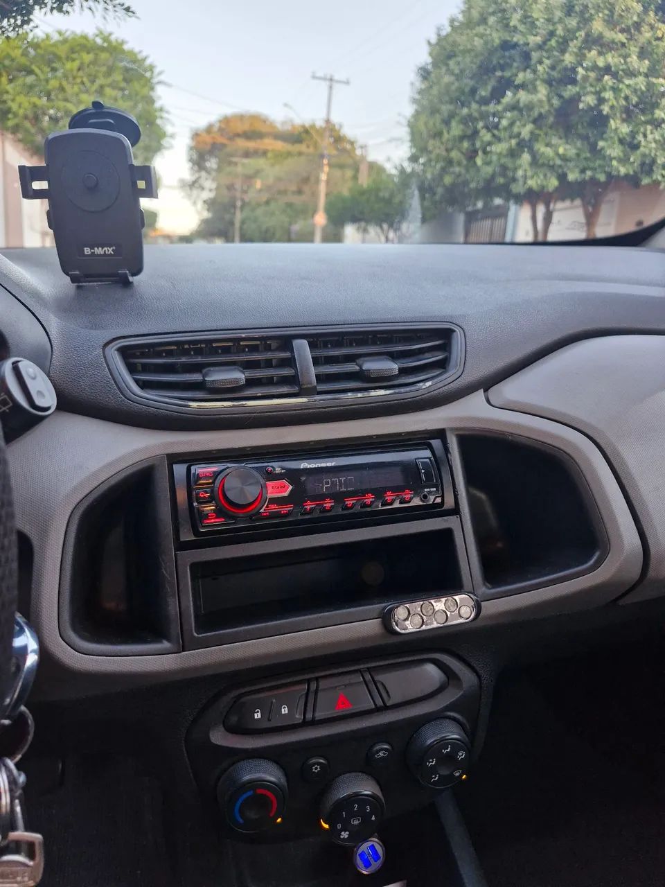 Chevrolet Onix 2018