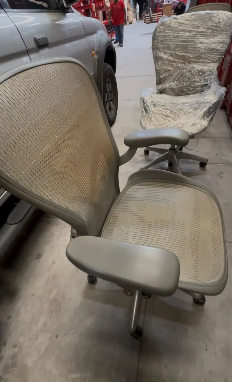 CADEIRA NEW AERON HARMAN MILLER  - Foto 2